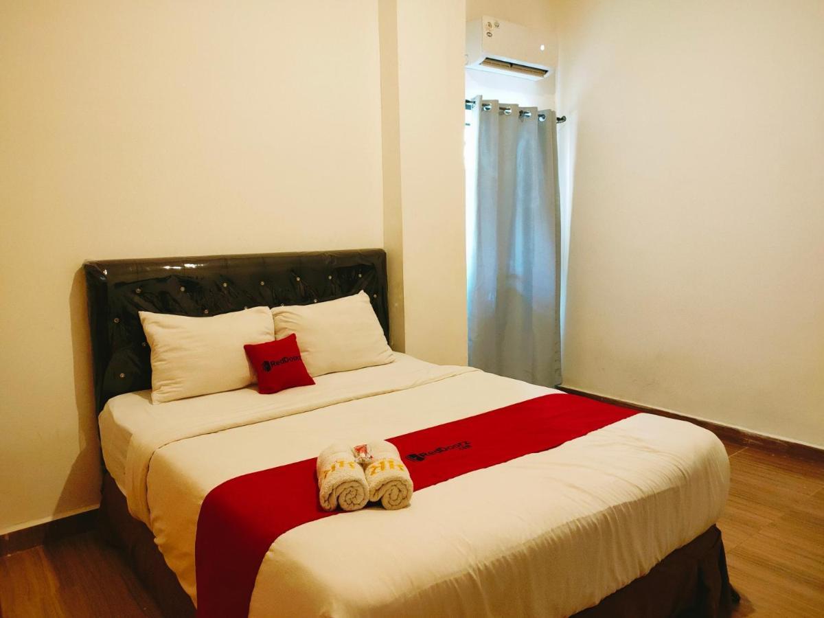 Reddoorz At Sukomanunggal Sorabaya Extérieur photo